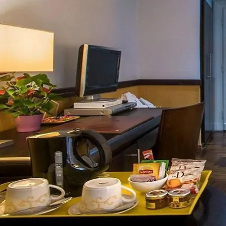 Maison Delle Naiadi Guest house Rome