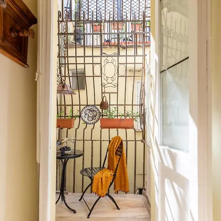 Iflat Trastevere Cozy Loft Apartment Rome