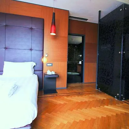 Diva Luxury