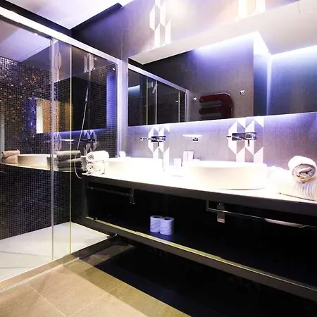 Diva Luxury Hotel 4*