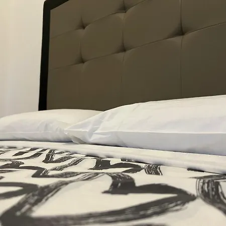 Frale In Apartamento Roma