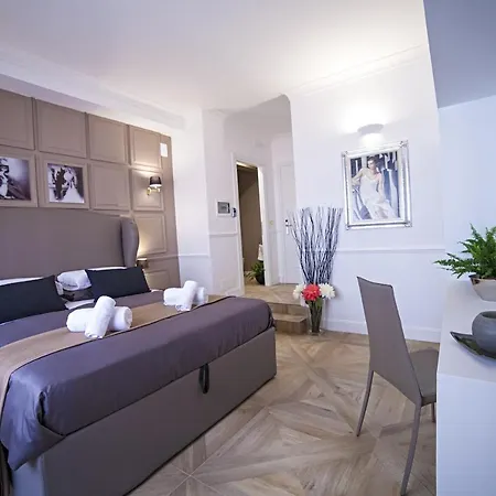Vatican Luxury * Rome