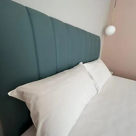 Nostra Luxury Bed & Breakfast *