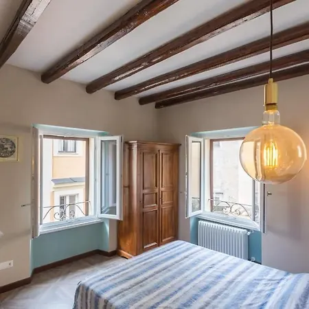 Frangipane 31 Monti Terrace * Řím