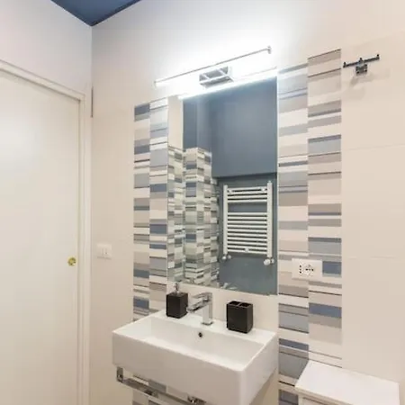 Frangipane 31 Monti Terrace Apartmán Řím