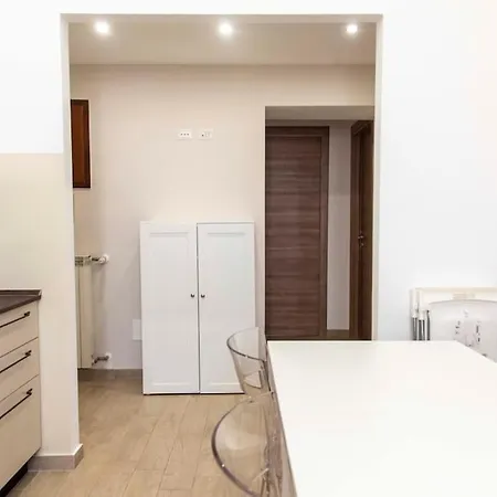 Apartment Domus Viola In San Giovanni *