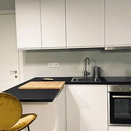 Vatican Tiny House Apartment *