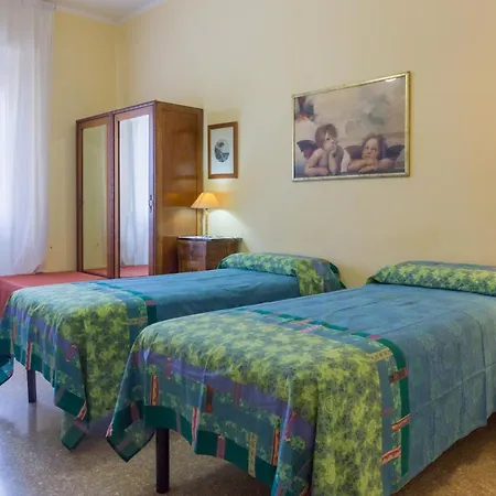Claudia Bed & Breakfast Rome