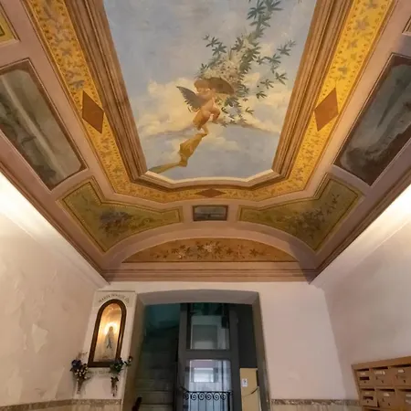 Campani House *