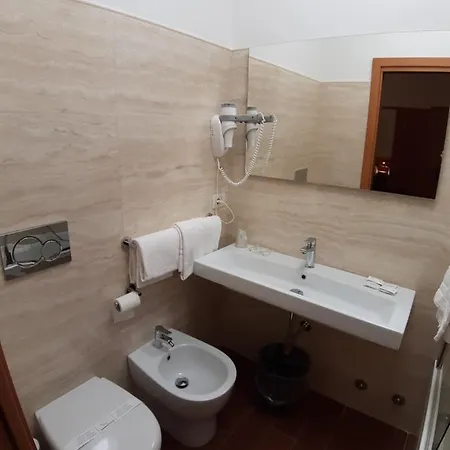 Mariano Hotel 3*