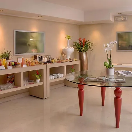 Nh Collection Giustiniano Hotel 4*