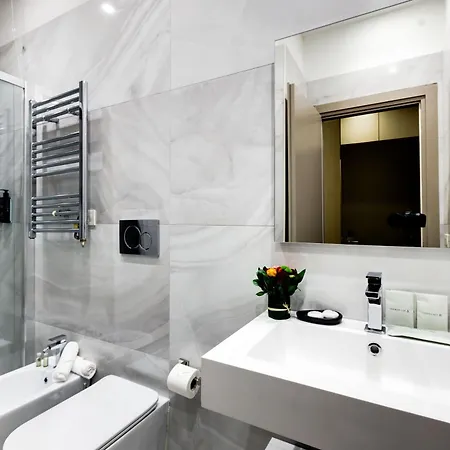 Piazza Farnese Luxury Bed & Breakfast