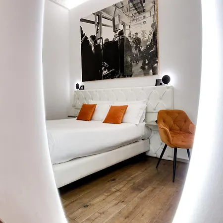 Piazza Farnese Luxury Bed & Breakfast Rome