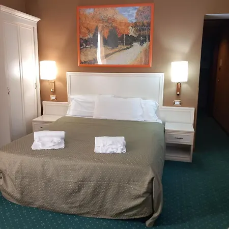 Cervara Park Hotel 4*