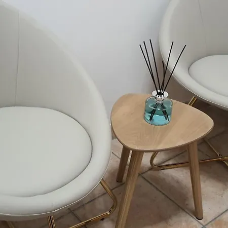Piazza Ragusa 3* Roma