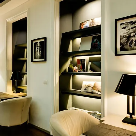 Piazza Farnese Luxury 2* Rome