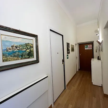 Apartment La Casa Di Piero 2 Rome