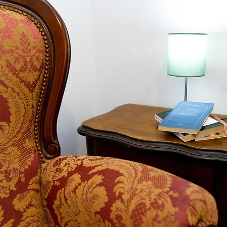 Salotto Piramide Bed & Breakfast Řím