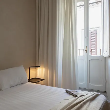 The Spanish Campo De' Fiori 3*