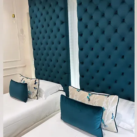 Nlm Boutique * Rome