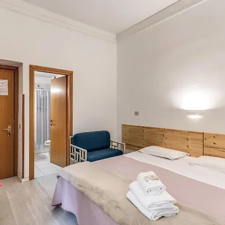 Hotel Altavilla 9 2*