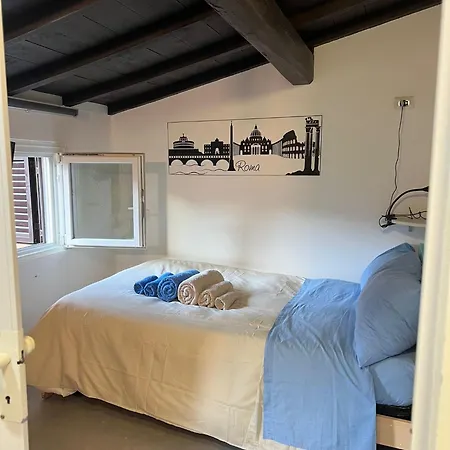 Monolocale Trastevere Locato Per Finalita Turistiche Appartement