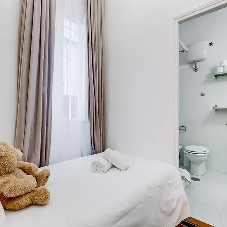 Spanish Square - Romedreamhome Apartment