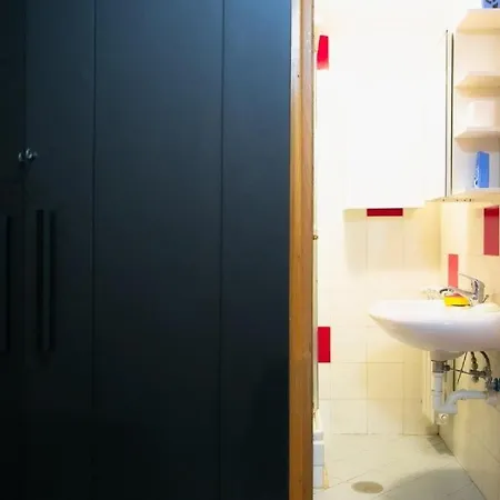 Apartment Vatican Canal 9-11