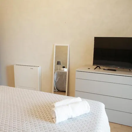 Unica Apartment *