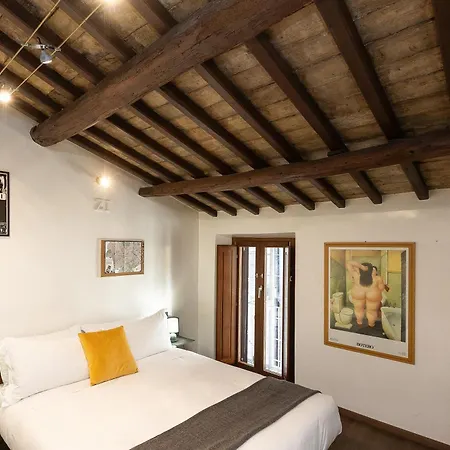 Apartment Mou Trastevere House By In *