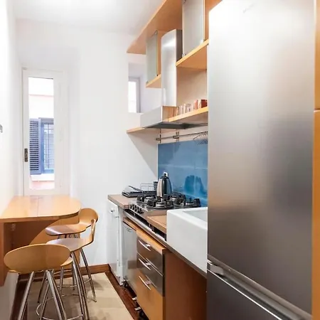 Apartment Welcome To The Colossehome *