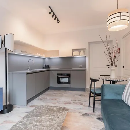 Be Mate Colosseo Apartment *