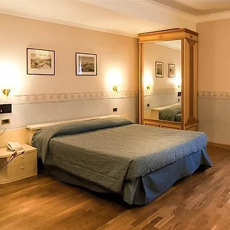 Cecil Hotel Roma