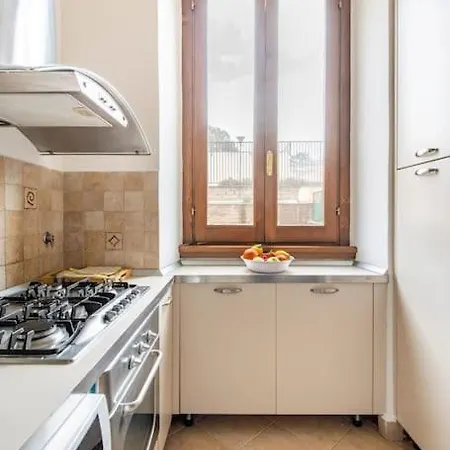 Con Giardino Privato Apartment