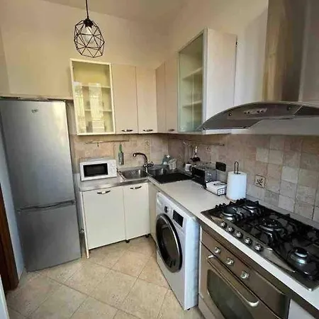 Con Giardino Privato Apartment *
