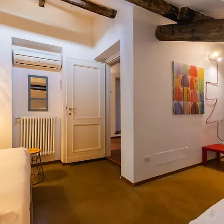 Navona 49 Luxury Suites&apartment Guest house