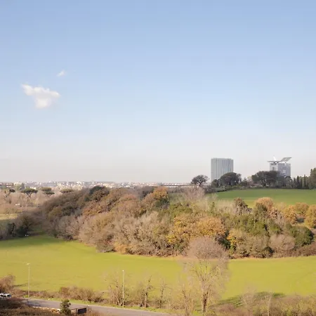Eur Moravia Attico Panoramico Con Terrazzo, Fino A 5 Ospiti Apartment