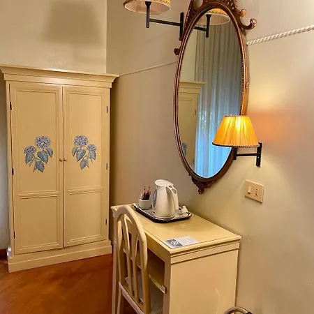 Lilium Boutique 3* Rom