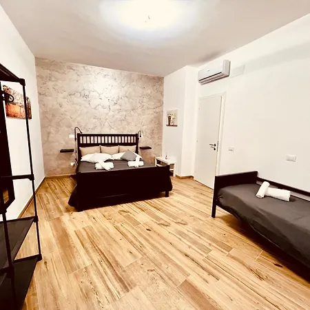 15 Min. Colosseo 1 - Casa Di Gio Apartamento *