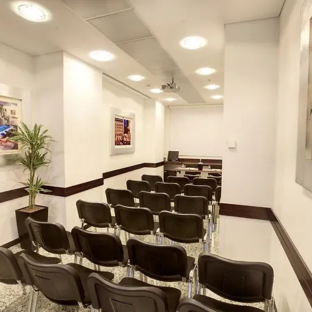 Hotel Genova 4*