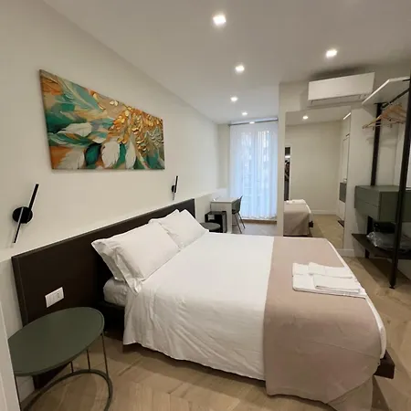 Vittoria's Luxury Guest house *