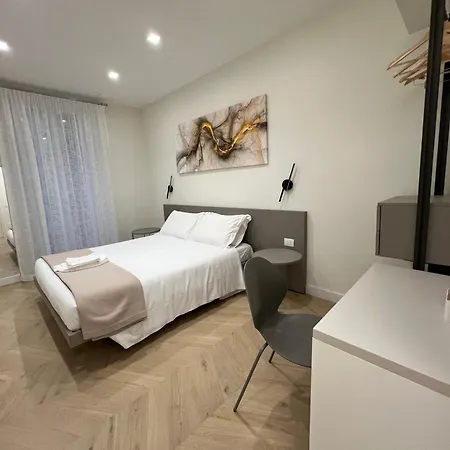 Vittoria's Luxury Guest house Rome