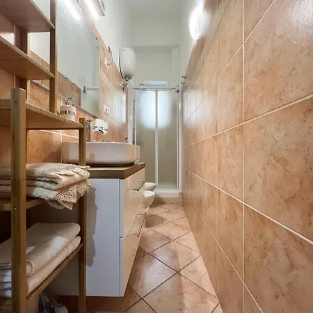 Apartment A Casa Di Ala Rome