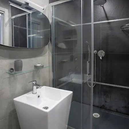 D'elite Cunfida - Vatican San Pietro Apartment *