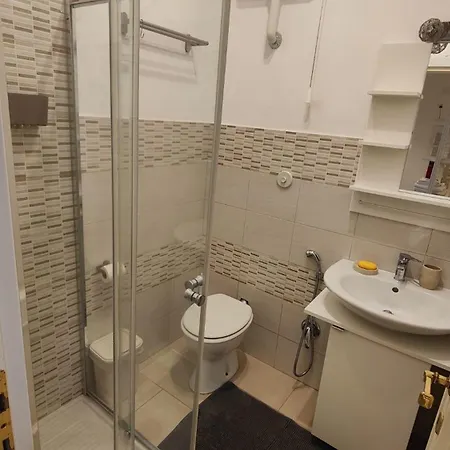 Sergio Tourist Rental Close Tiburtina Station Guest house