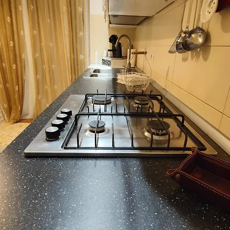 Sergio Tourist Rental Close Tiburtina Station Guest house