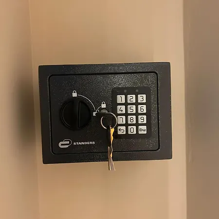 Lemon Apartment