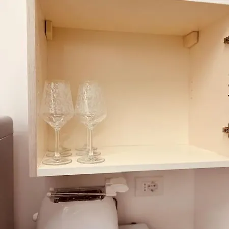 15 Min. Colosseo 1 - Casa Di Gio Apartamento *