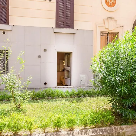 Apartamento L&l Cozy 2-bdr In San Giovanni District *