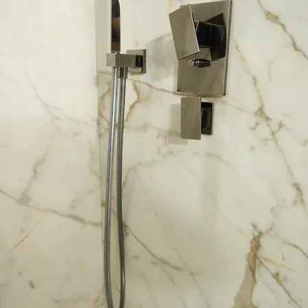 Trastevere Boutique With Gym And Steam Shower Appartamento